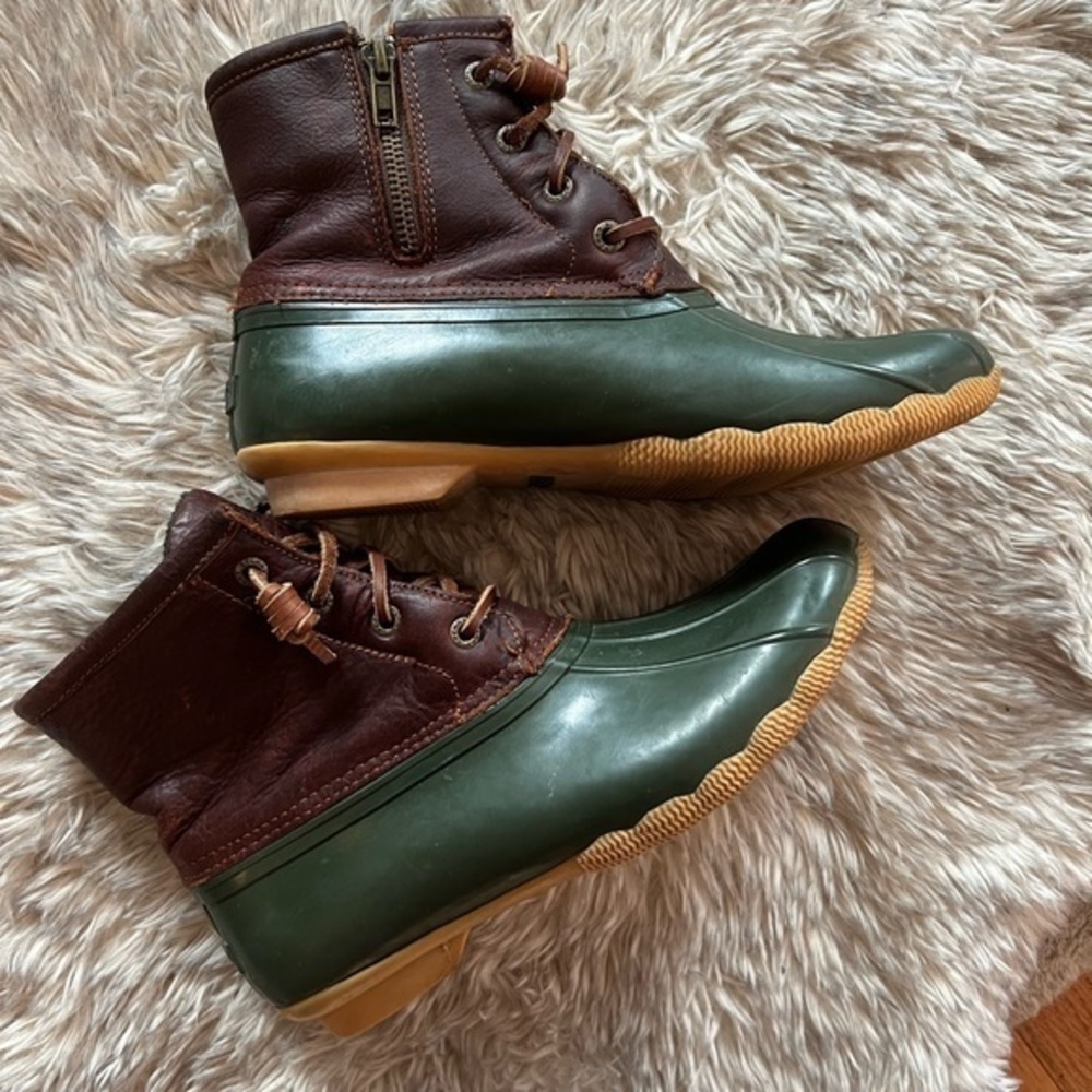 Sperry boots - Picture 7 of 13